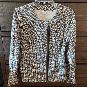 CAbi Style 5099, Spring 2016 Cliffside Jacket - excellent pre-owned condition!